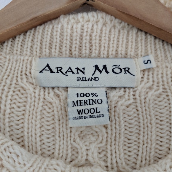 ARAN MOR 100% Irish Wool Sweater - Picture 2 of 2
